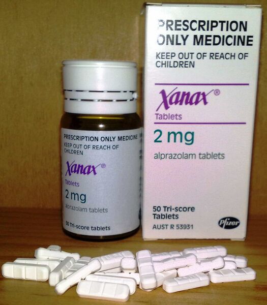 File:Xanax (alprazolam) 2 mg.jpg