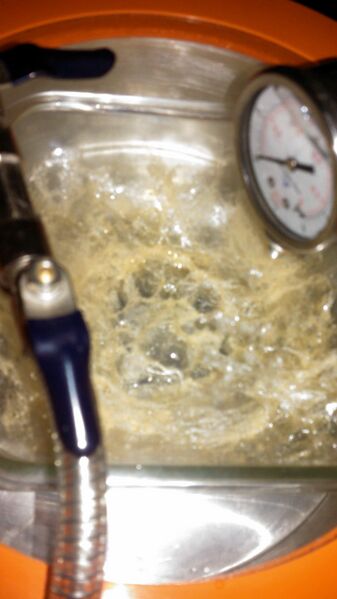 File:Vacuum Chamber.jpeg